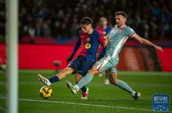 开云体育入口-巴萨鏖战巴西，本泽马高光表现