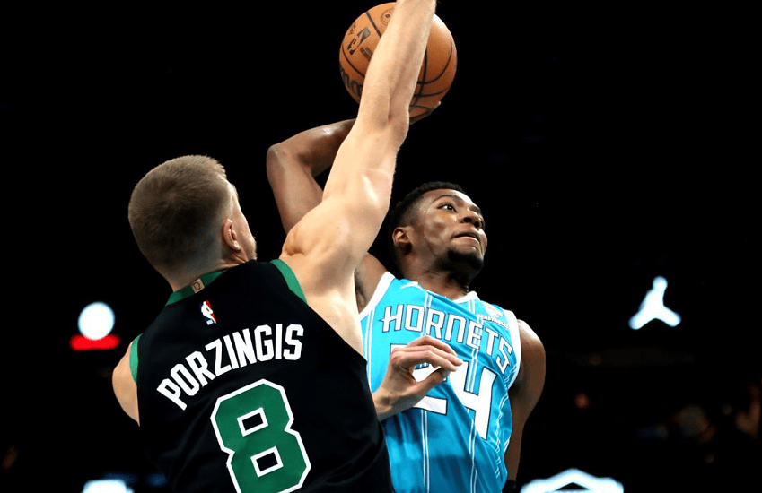 土耳其男篮强势尼克斯，锡安送出助攻的简单介绍